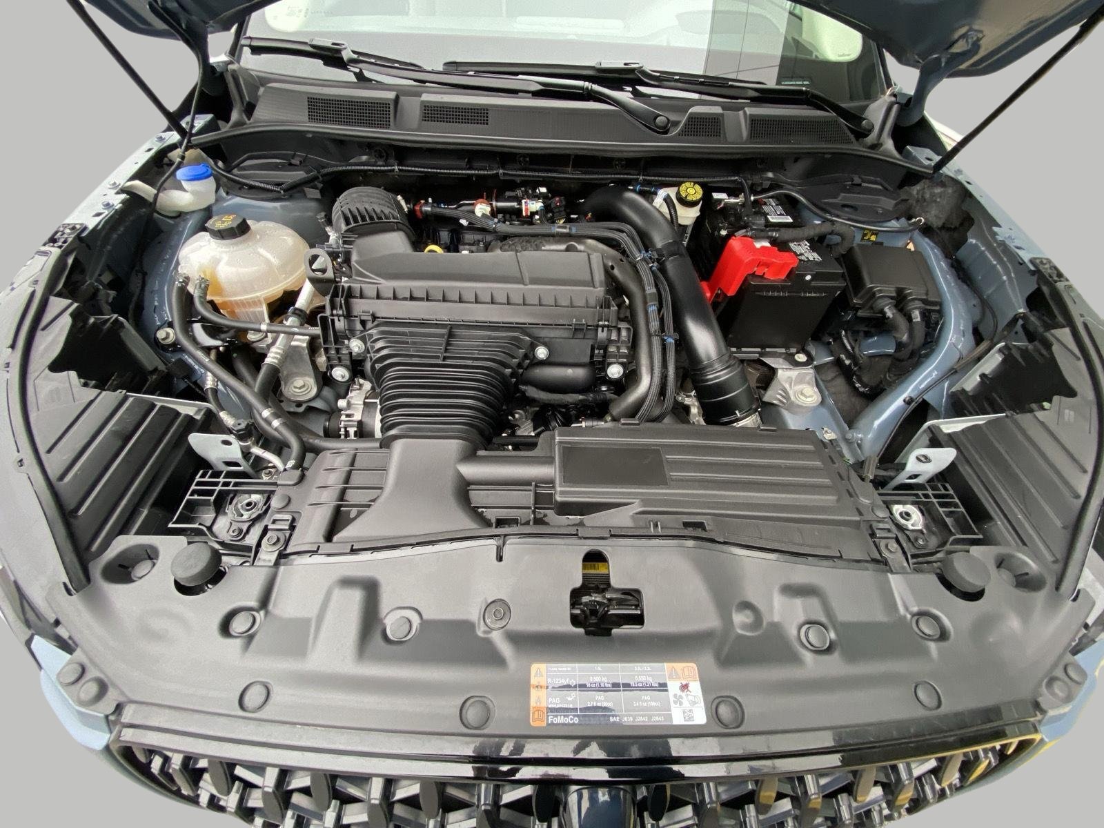 Used 2023 Lincoln Corsair Reserve AWD/4WD image 11