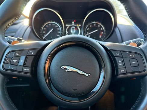 Used 2017 Jaguar F-TYPE S image 29