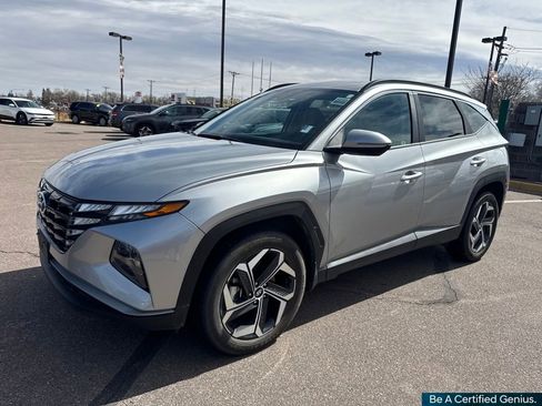 Used 2023 Hyundai Tucson SEL w/ Convenience Package image 3