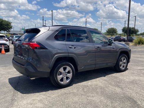 Used 2025 Toyota RAV4 XLE FWD image 4