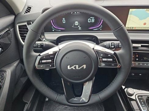 New 2026 Kia Seltos S FWD image 16