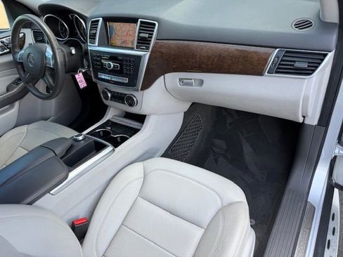 Used 2012 Mercedes-Benz ML 350 4MATIC image 15