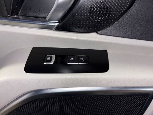 Used 2020 Kia Telluride SX w/ SX Prestige Package image 36