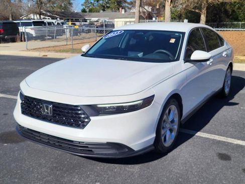 Used 2023 Honda Accord LX image 6