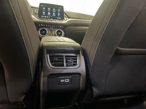 Used 2025 Chevrolet Blazer LT image 52