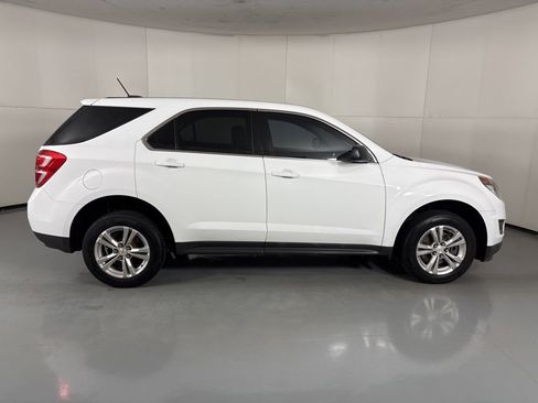 Used 2016 Chevrolet Equinox LS image 10