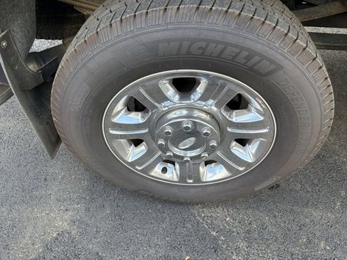 Used 2013 Ford F350 Lariat w/ Lariat Ultimate Pkg image 9