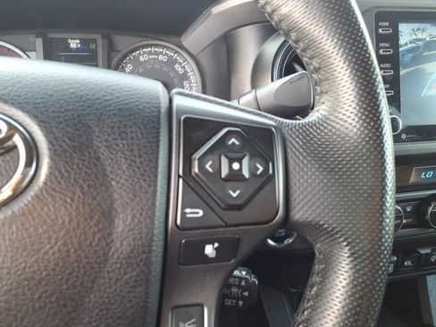 Used 2023 Toyota Tacoma TRD Off-Road AWD/4WD image 19