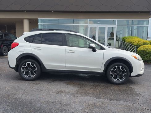 Used 2015 Subaru Crosstrek 2.0i Limited w/ Popular Package #1 AWD/4WD image 4