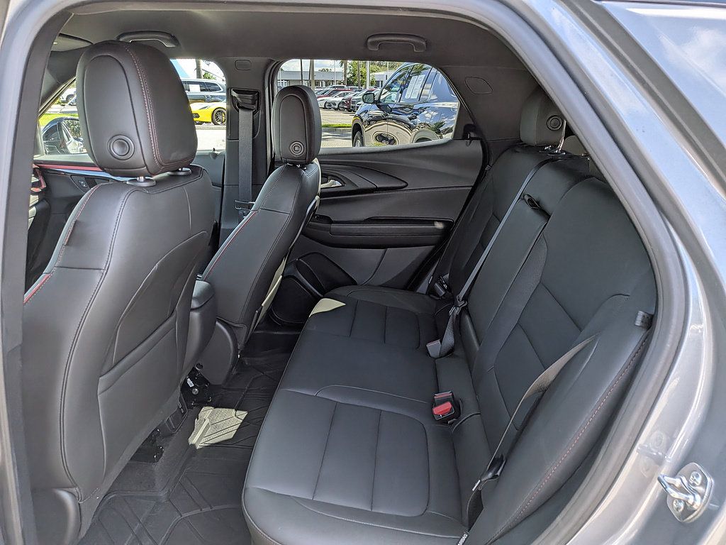Certified 2026 Chevrolet TrailBlazer RS w/ Convenience Package FWD image 13