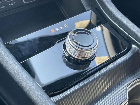 New 2025 Jeep Grand Cherokee L Altitude image 34