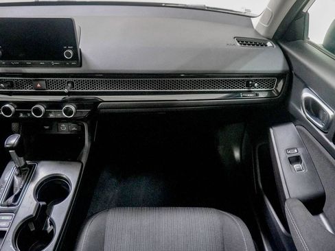 Used 2022 Honda Civic EX image 30
