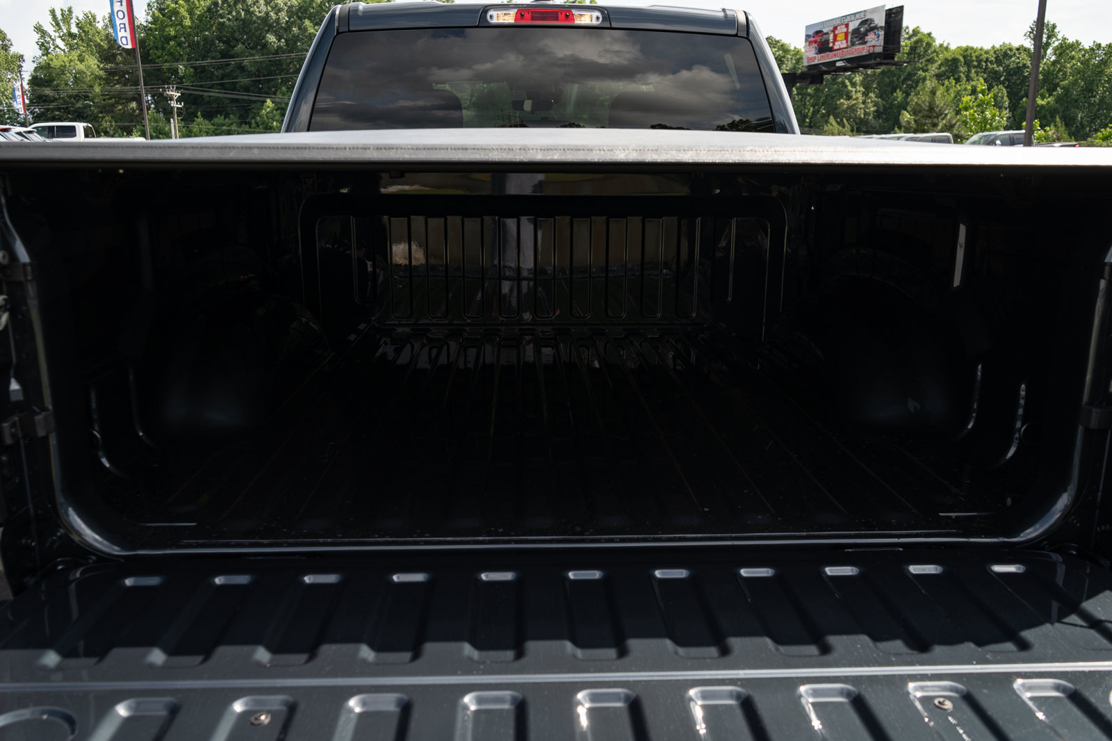New 2026 RAM 1500 Big Horn w/ Night Edition AWD/4WD image 9