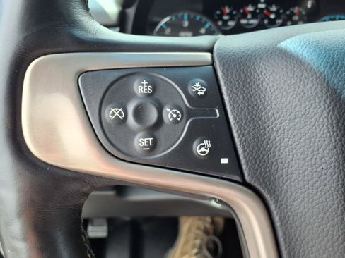 Used 2018 GMC Yukon Denali image 16