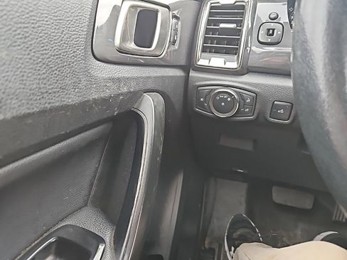 Used 2019 Ford Ranger Lariat w/ Equipment Group 501A Mid image 22