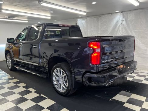 Used 2023 Chevrolet Silverado 1500 High Country w/ High Country Premium Package AWD/4WD image 10