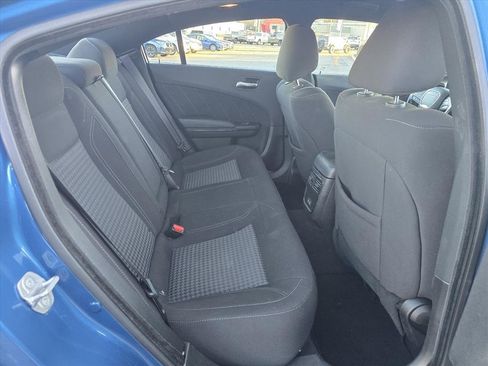 Used 2023 Dodge Charger SXT w/ Blacktop Package image 13