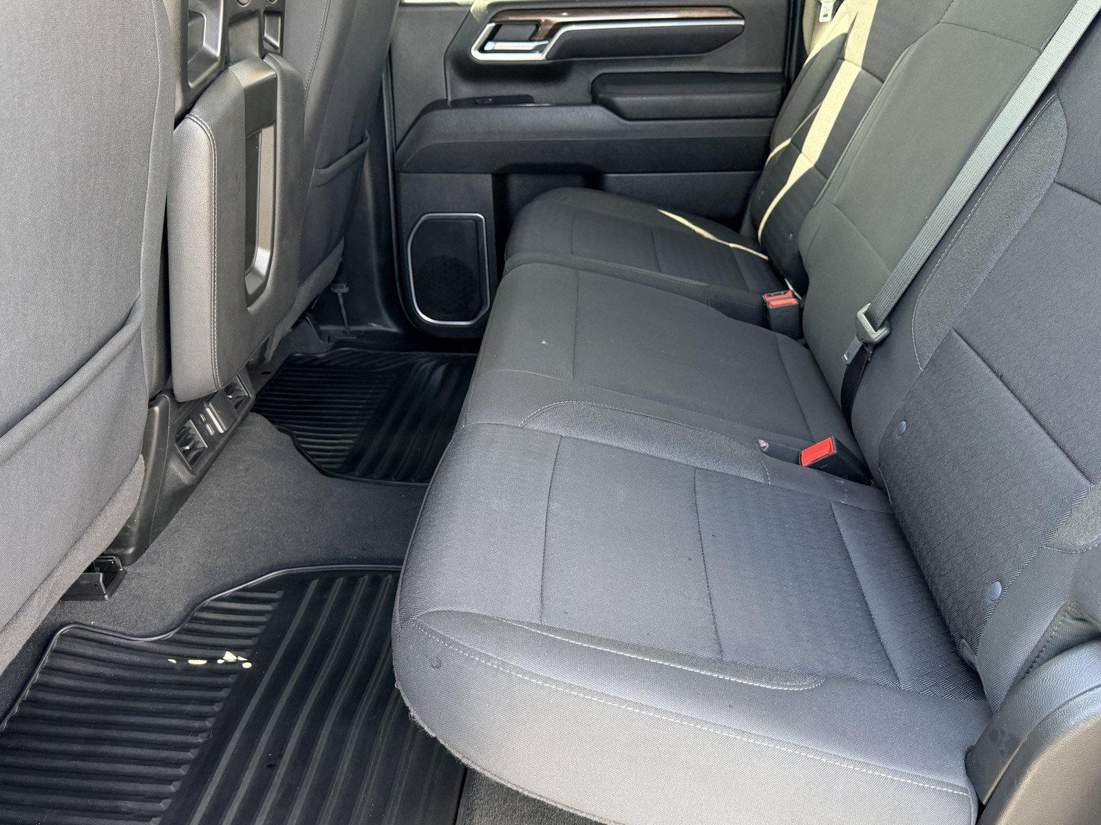 Used 2025 Chevrolet Silverado 2500 LT w/ Convenience Package AWD/4WD image 13