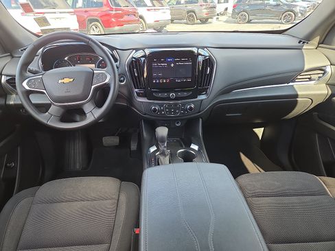 Used 2023 Chevrolet Traverse LT AWD/4WD image 25