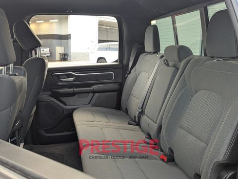 Used 2022 RAM 1500 Big Horn RWD image 32