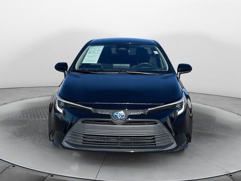 Used 2023 Toyota Corolla LE image 8
