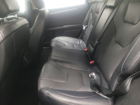 Used 2020 Ford Fusion Energi Titanium image 18