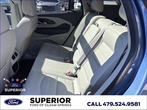 Used 2024 GMC Terrain Denali w/ Denali Premium Package AWD/4WD image 18