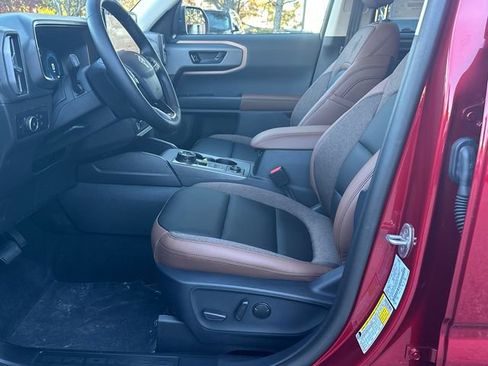 New 2025 Ford Bronco Sport Outer Banks w/ Outer Banks Tech Package+ AWD/4WD image 9