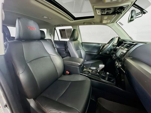 Used 2019 Toyota 4Runner TRD Off-Road Premium image 12