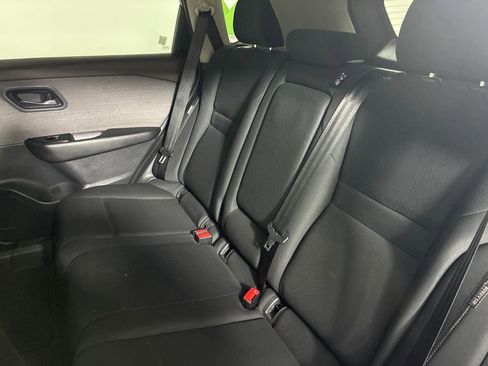 Used 2023 Nissan Rogue S AWD/4WD image 23