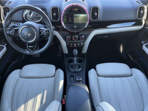 Used 2019 MINI Cooper Countryman S image 3
