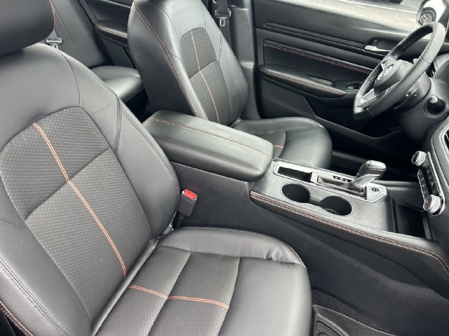 Used 2020 Nissan Altima 2.5 SR w/ Premium Package FWD image 34