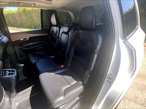 Used 2024 Volvo XC90 B5 Plus AWD/4WD image 37