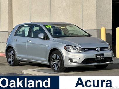 Used 2019 Volkswagen e-Golf SE w/ Driver Assistance Package