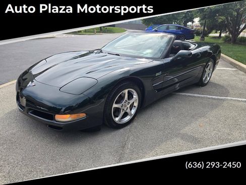 Used 2000 Chevrolet Corvette Convertible w/ Performance Handling Pkg RWD image 1