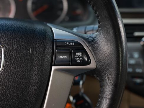 Used 2011 Honda Accord EX-L image 27
