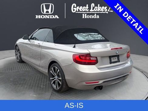 Used 2017 BMW 230i Convertible RWD image 4