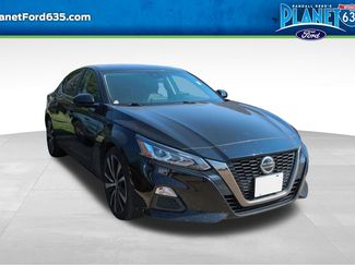 Used 2022 Nissan Altima 2.5 SR image 1