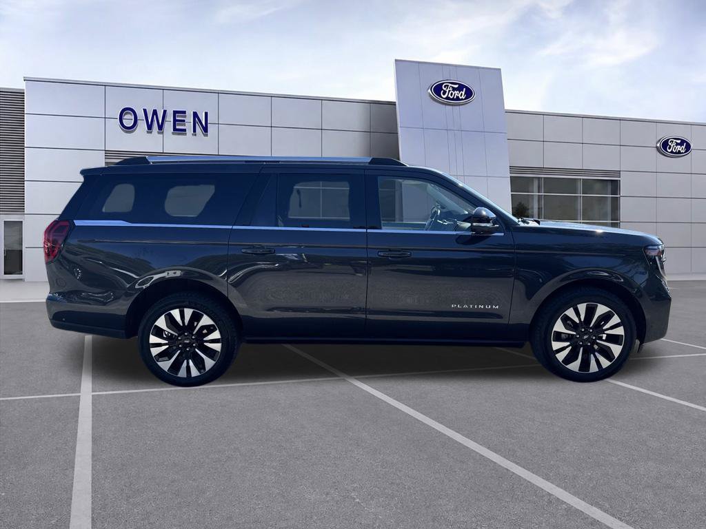 Used 2025 Ford Expedition Max Platinum w/ Driver's Package AWD/4WD image 6