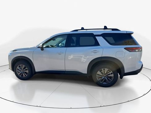 New 2025 Nissan Pathfinder SV image 6