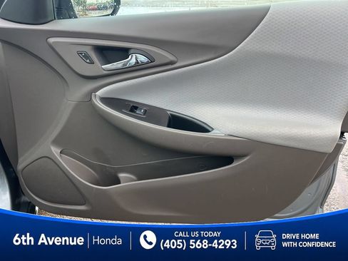 Used 2025 Chevrolet Malibu LT FWD image 20