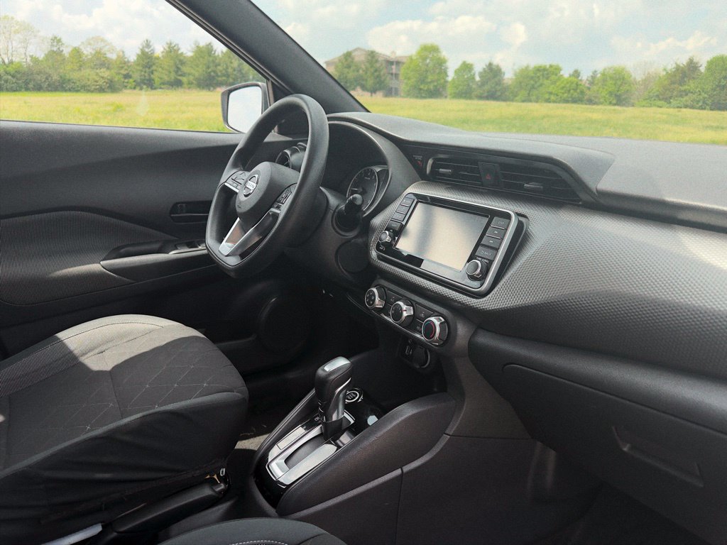 Used 2020 Nissan Kicks S FWD image 22