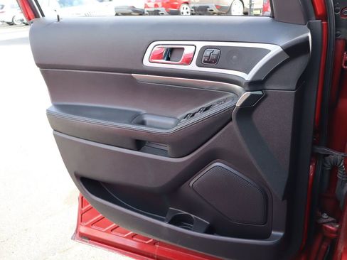 Used 2014 Ford Explorer Sport w/ Equipment Group 401A image 9