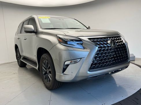 Used 2023 Lexus GX 460 Premium image 2