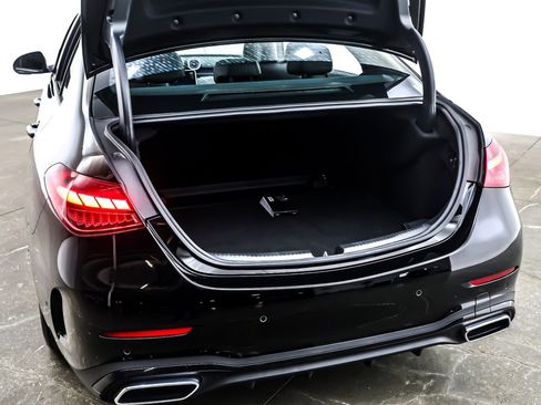 Used 2023 Mercedes-Benz C 300 Sedan image 24