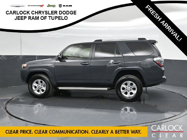Used 2024 Toyota 4Runner SR5 Premium w/ Moonroof Package AWD/4WD image 10