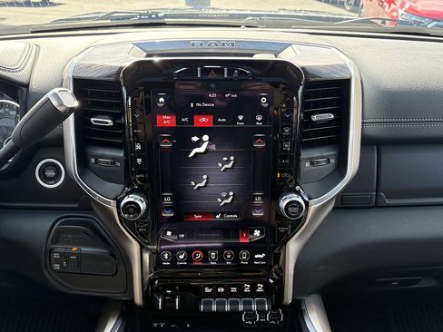 Used 2019 RAM 3500 Laramie AWD/4WD image 28