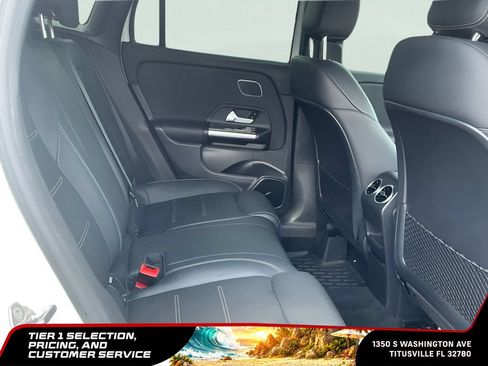 Used 2023 Mercedes-Benz GLA 35 AMG 4MATIC image 17