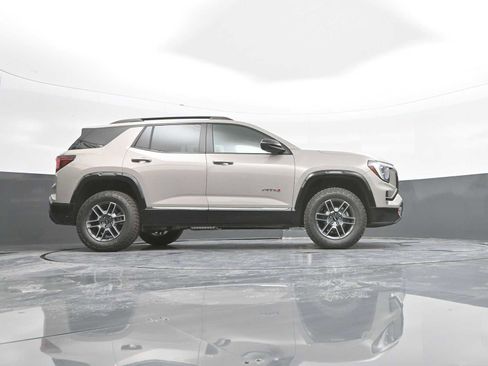 New 2026 GMC Terrain AT4 AWD/4WD image 40