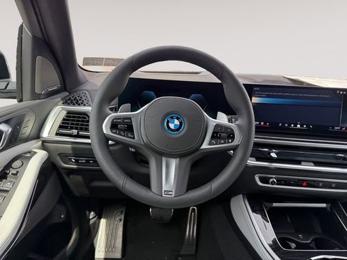 New 2026 BMW X5 xDrive50e AWD/4WD image 12